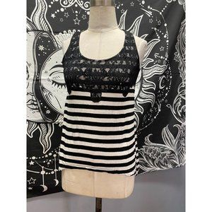Designer QS by Oliver, sleeveless black and white